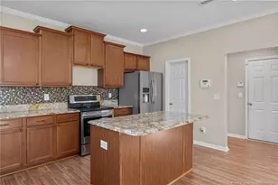 808 Camwheel Dr, Hope Mills, NC 28348 - Photo 25