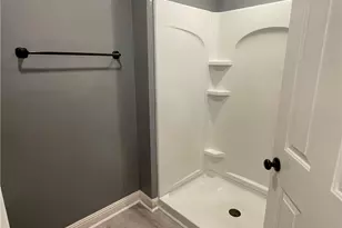 6560 Windy Creek Way, Fayetteville, NC 28306 - Photo 19