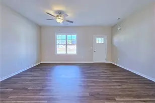 174 Woodcrest Jones Dr, Raeford, NC 28376 - Photo 3