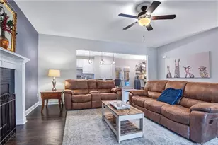 417 Trinity Gardens Ln, Linden, NC 28356 - Photo 3