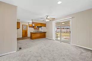 3918 Glenridge Rd, Fayetteville, NC 28304 - Photo 21