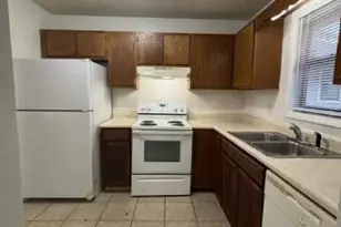 759 Hedgelawn Way, Fayetteville, NC 28311 - Photo 5