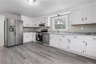 2302 Odom Rd, Hope Mills, NC 28348 - Photo 7