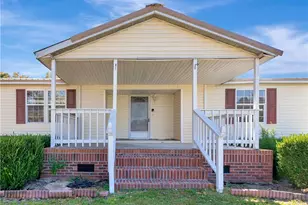 2589 Pleasant Hope Rd, Fairmont, NC 28340 - Photo 5