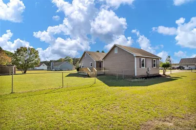 8413 Brightleaf Place, Saint Pauls, NC 28384 - Photo 29