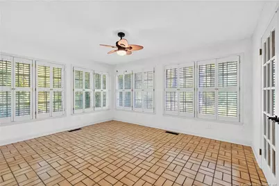 615 E 3rd Avenue, Red Springs, NC 28377 - Photo 9