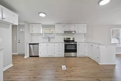 762 Precision Court, Hope Mills, NC 28348 - Photo 3