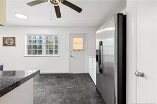 1302 Calla Cir, Fayetteville, NC 28303 - Photo 7