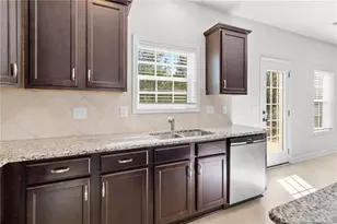 4095 Irwin Dr, Aberdeen, NC 28315 - Photo 21