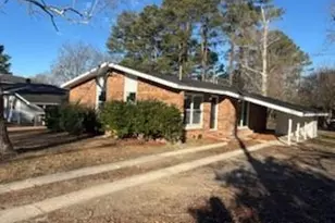 2012 Ironwood Dr, Fayetteville, NC 28304 - Photo 1