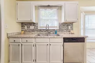 6767 Cedar Chest Ct, Fayetteville, NC 28314 - Photo 15