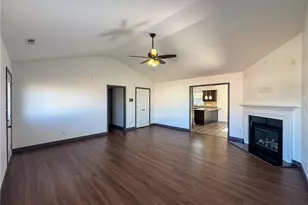 142 Crestwood Ln, Raeford, NC 28376 - Photo 7