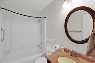 2008 Dockside Dr, Fayetteville, NC 28304 - Photo 13