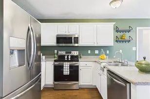 2321 Foster Gwin Ln, Fayetteville, NC 28304 - Photo 9