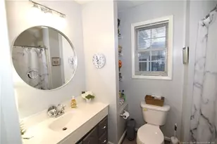 401 W 33 St, Lumberton, NC 28358 - Photo 19