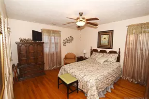 401 W 33 St, Lumberton, NC 28358 - Photo 25