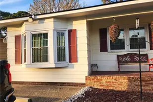 306 Bandera Dr, Fayetteville, NC 28303 - Photo 3