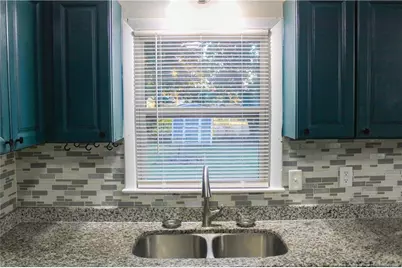 5245 Butternut Drive, Fayetteville, NC 28304 - Photo 11