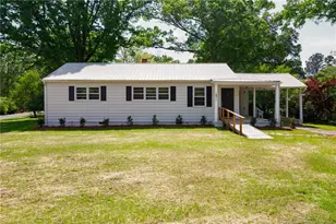 671 Forest Dr, Robbins, NC 27325 - Photo 1