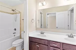 937 Liberty Ln, Fayetteville, NC 28311 - Photo 17