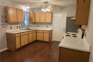 3324 Balero Ct, Spring Lake, NC 28390 - Photo 9