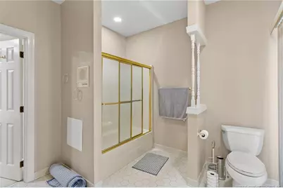 3720 Owen Drive, Fayetteville, NC 28306 - Photo 23