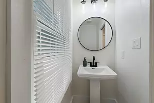 221 Sedberry St, Fayetteville, NC 28305 - Photo 31