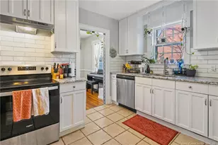 1012 W Rowan St, Fayetteville, NC 28305 - Photo 17