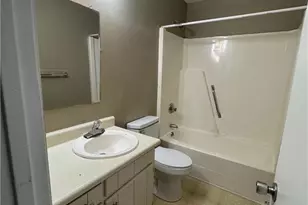 1424 Tangora Ln, Fayetteville, NC 28304 - Photo 5