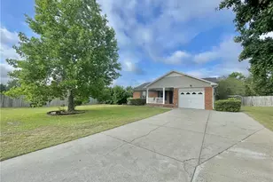 103 Peregrine Pl, Fayetteville, NC 28306 - Photo 3