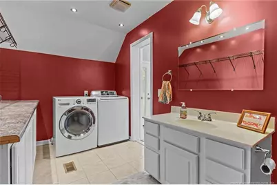 5550 Hedrick Drive, Fayetteville, NC 28303 - Photo 15