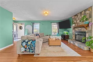 191 Cedar Ln, Sanford, NC 27332 - Photo 7