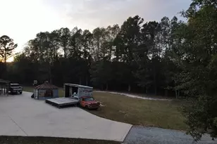 5671 Stewart Rd, Wade, NC 28395 - Photo 17