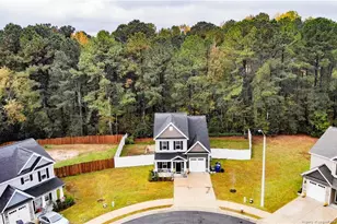 221 Fig Ct, Sanford, NC 27332 - Photo 3