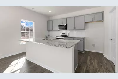 976 Misty Creek Drive, Aberdeen, NC 28315 - Photo 5