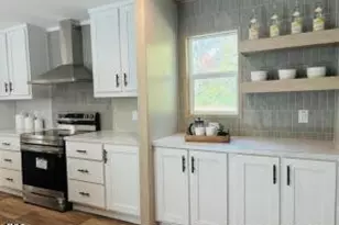 385 Page Rd, Godwin, NC 28344 - Photo 7