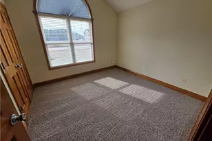 1935 Sunshine Ct, Hope Mills, NC 28348 - Photo 13