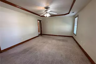 1935 Sunshine Ct, Hope Mills, NC 28348 - Photo 11