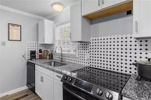 306 W 33rd St, Lumberton, NC 28358 - Photo 15