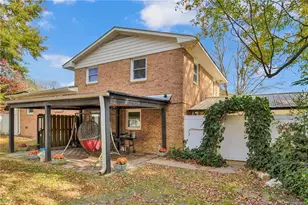 7258 Godfrey Dr, Fayetteville, NC 28303 - Photo 33