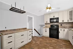 7258 Godfrey Dr, Fayetteville, NC 28303 - Photo 13