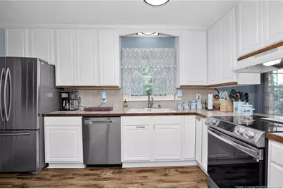 4935 Pinewood Drive, Hope Mills, NC 28348 - Photo 11