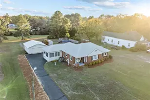 510 E Donaldson Ave, Raeford, NC 28376 - Photo 37