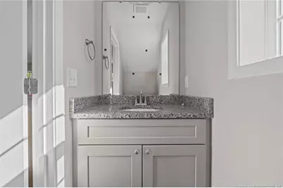 1010 W Saunders Avenue, Aberdeen, NC 28315 - Photo 7