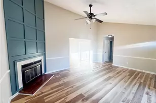 527 Coronation Dr, Fayetteville, NC 28311 - Photo 3