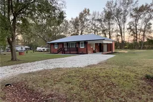 1522 Mary C Rd, Saint Pauls, NC 28384 - Photo 3