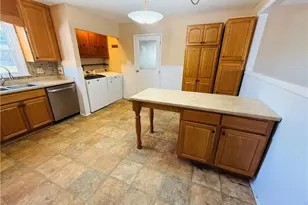 611 Reggie Ct, Spring Lake, NC 28390 - Photo 7