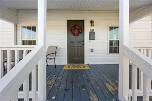 303 W Martin St, Benson, NC 27504 - Photo 5