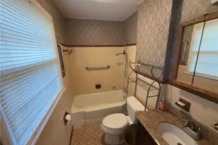 600 W 19th St, Lumberton, NC 28358 - Photo 19