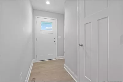 1100 W Massachusetts Avenue, Southern Pines, NC 28387 - Photo 9